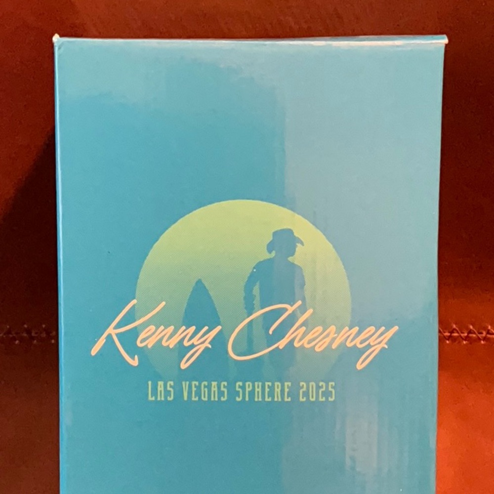 Kenny Chesney 40 oz Blue Tumbler with Lid and Straw - Picture 6 of 6